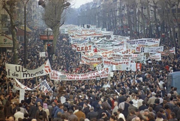 Oleś Wawrzkowicz - Paryski maj 1968 roku. Młodzieżowy bunt czy rewolucja ideologiczna?