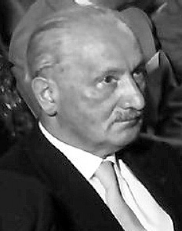 Tomasz Kosiński - Percepcja kraju rodzinnego w narodowo-socjalistycznej Rzeszy - przypadek Martina Heideggera